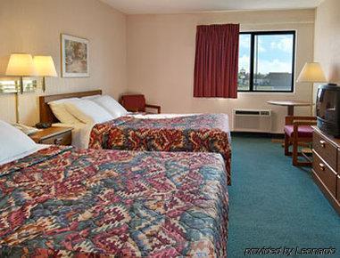 Days Inn By Wyndham Boonville Rom bilde